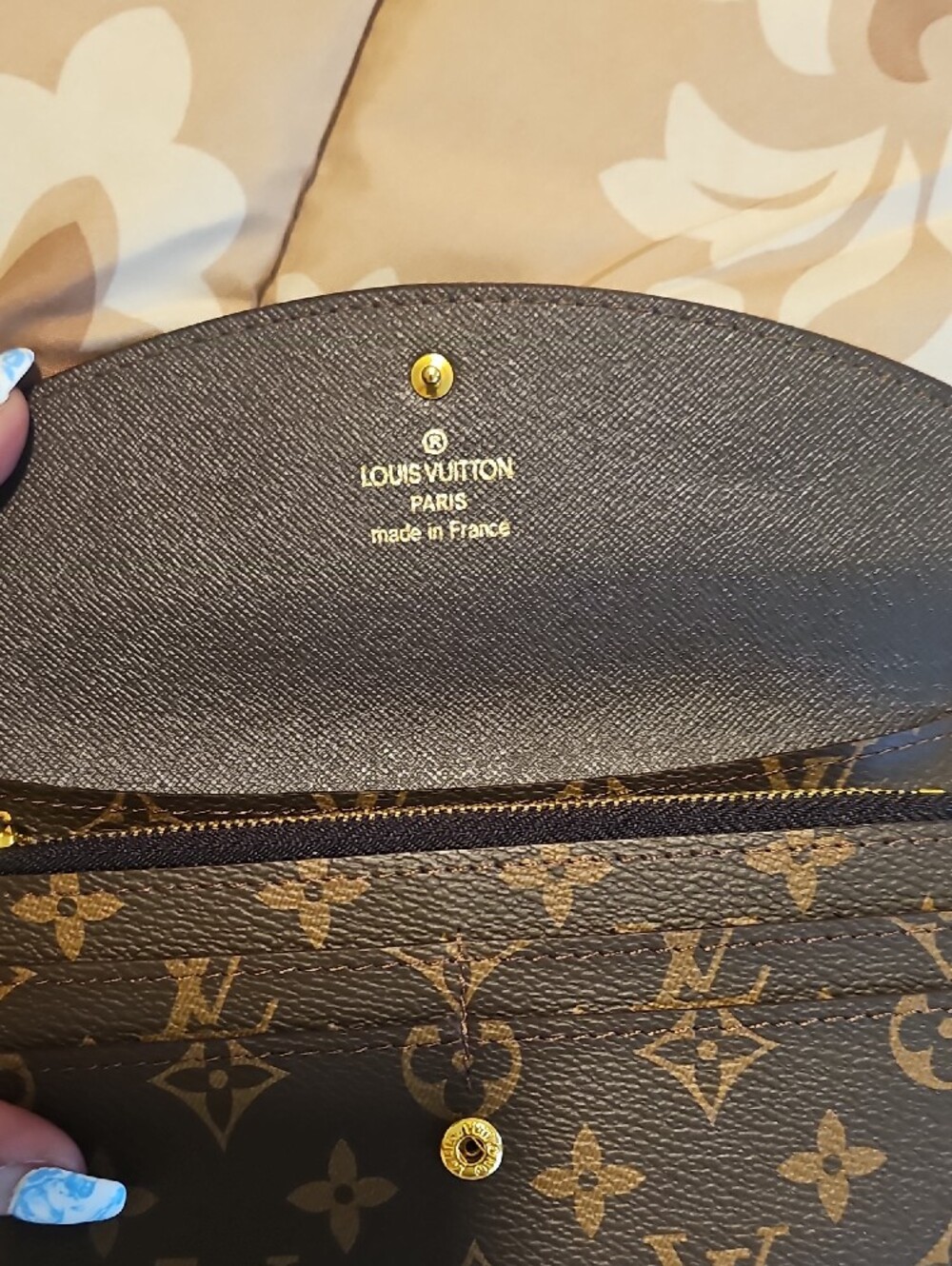 Inspired Monogram Canvas Brown Snap Wallet - Picture 3 of 10